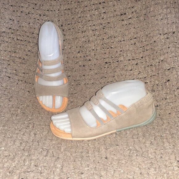 Vintage THIERRY RABOTIN-Perforated Chestnut Suede Ballet Flats-Sz 37.5-Excellent - Picture 8 of 8